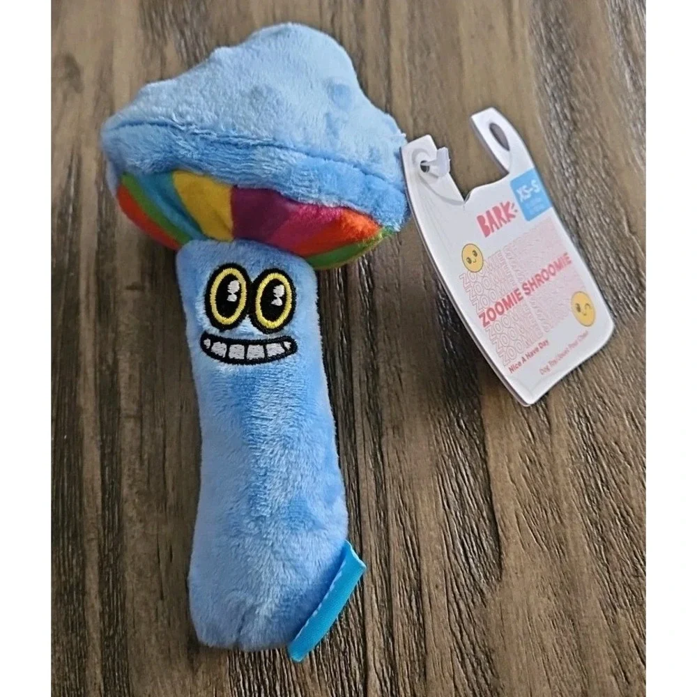 Bark Box Zoomie Shroomie Plush Dog Toy Squeaker Crinkle XS/Small 0-20 Pounds NEW
